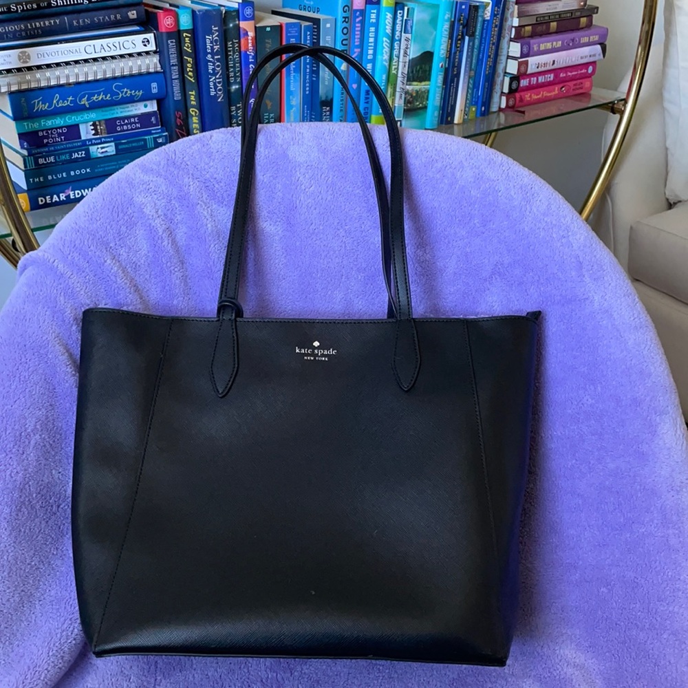 kate spade Dana Tote, black with floral hanging charm. EUC!